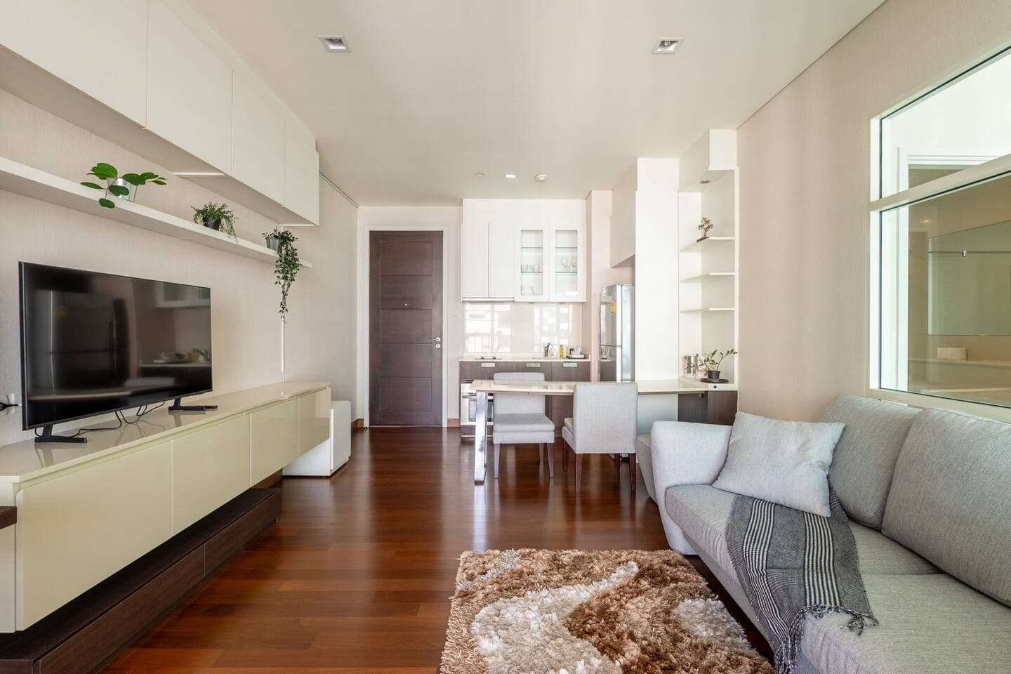 Ivy Thonglor Co-property F6 — photo 15