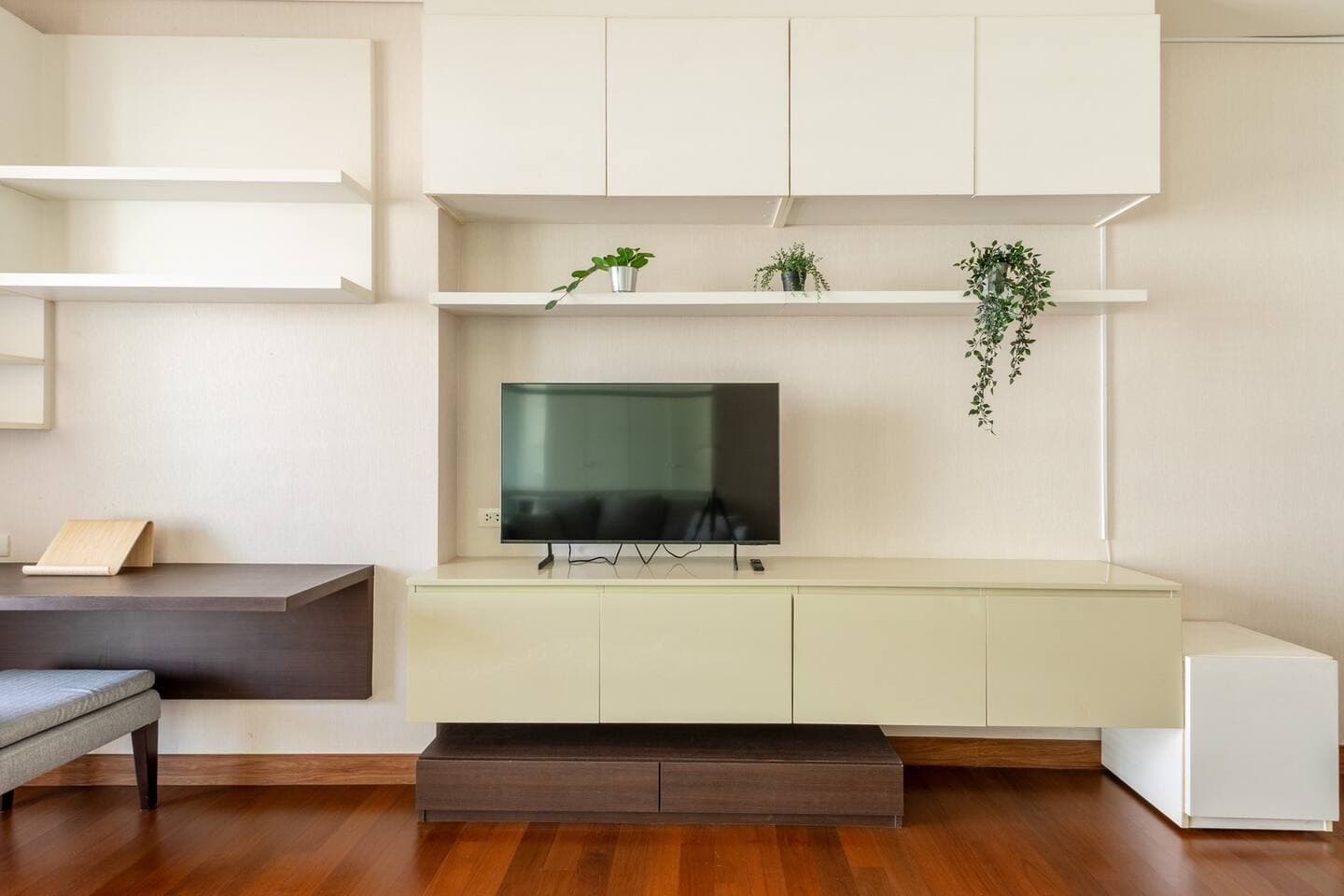 Ivy Thonglor Co-property F6 — photo 17