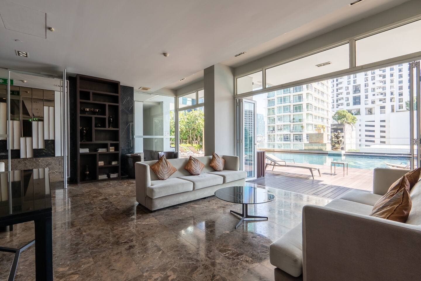 Ivy Thonglor Co-property F6 — photo 39