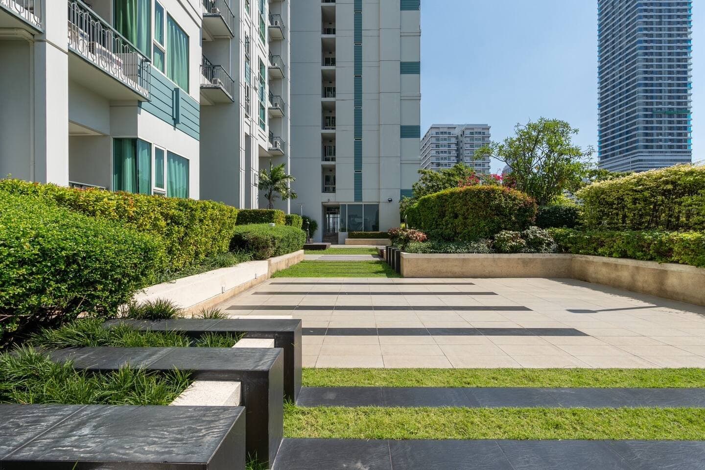 Ivy Thonglor Co-property F6 — photo 47