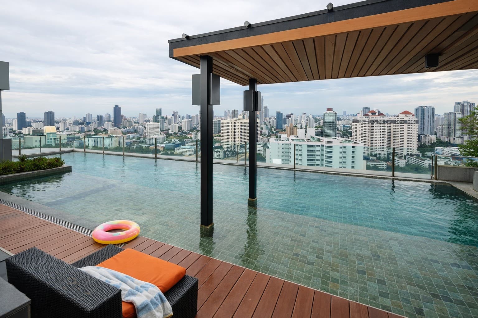Soi Sukhumvit H — photo 29
