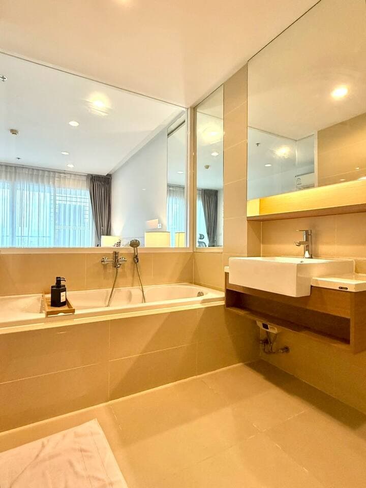 15 Sukhumvit Residence — photo 17