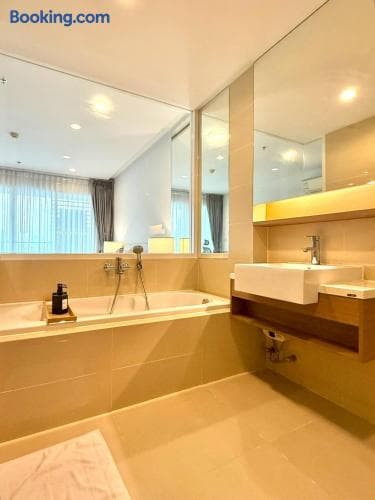15 Sukhumvit Residence — photo 34