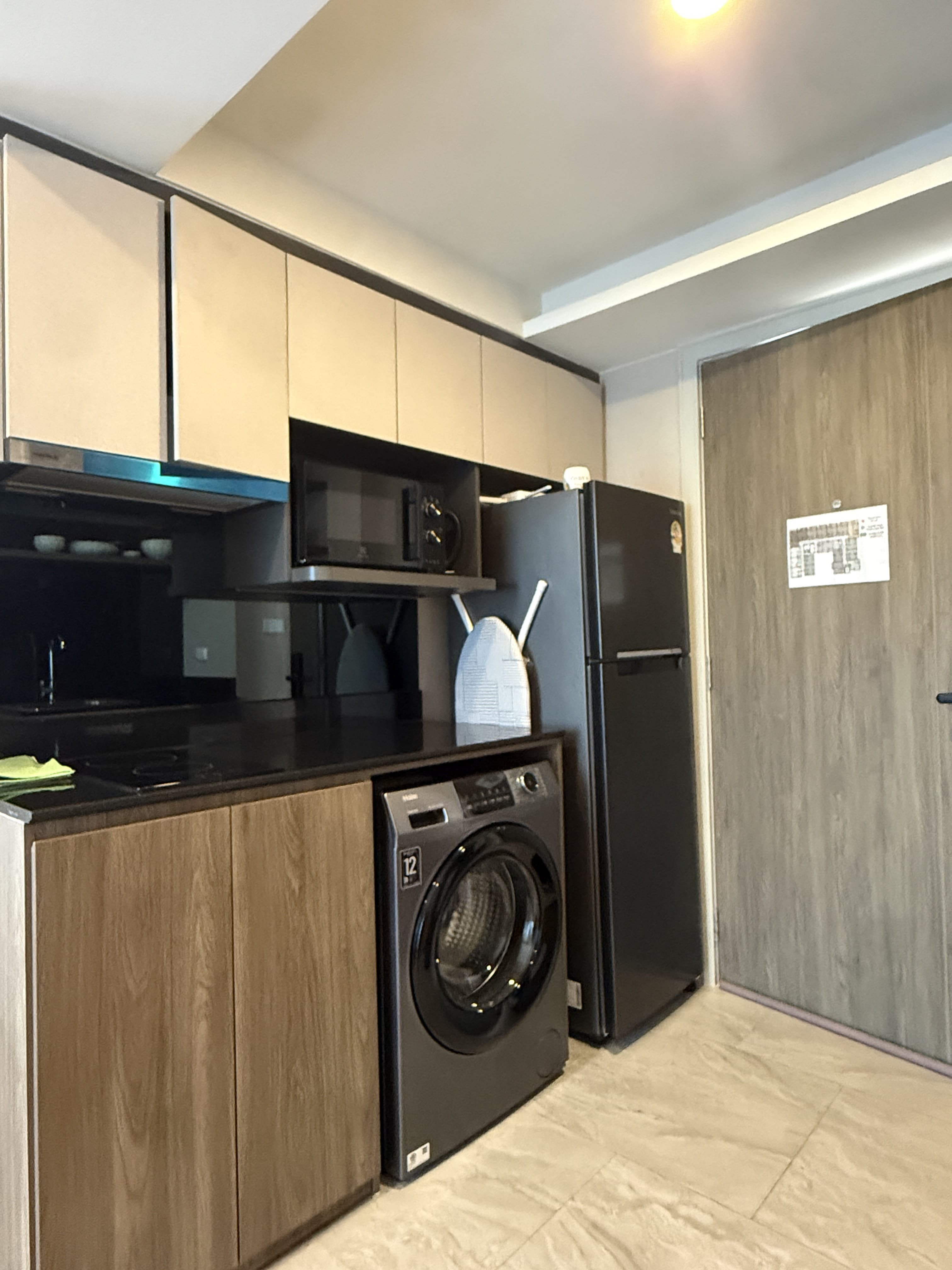 Lloyd Soonvijai Thonglor — photo 5