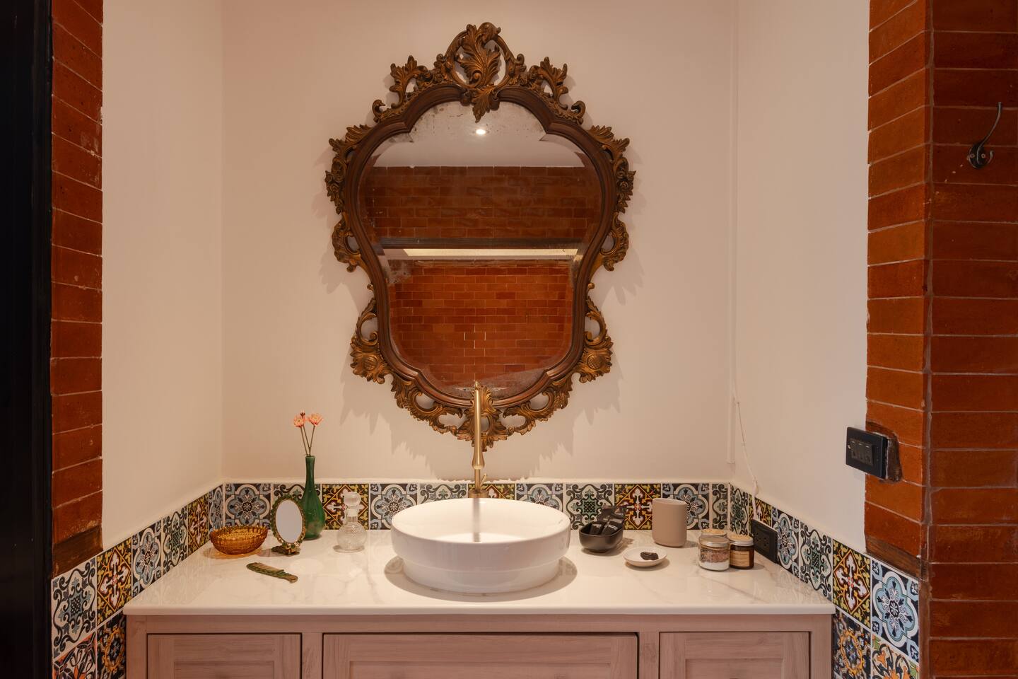 SKV32 - Contemporary colonial — photo 15