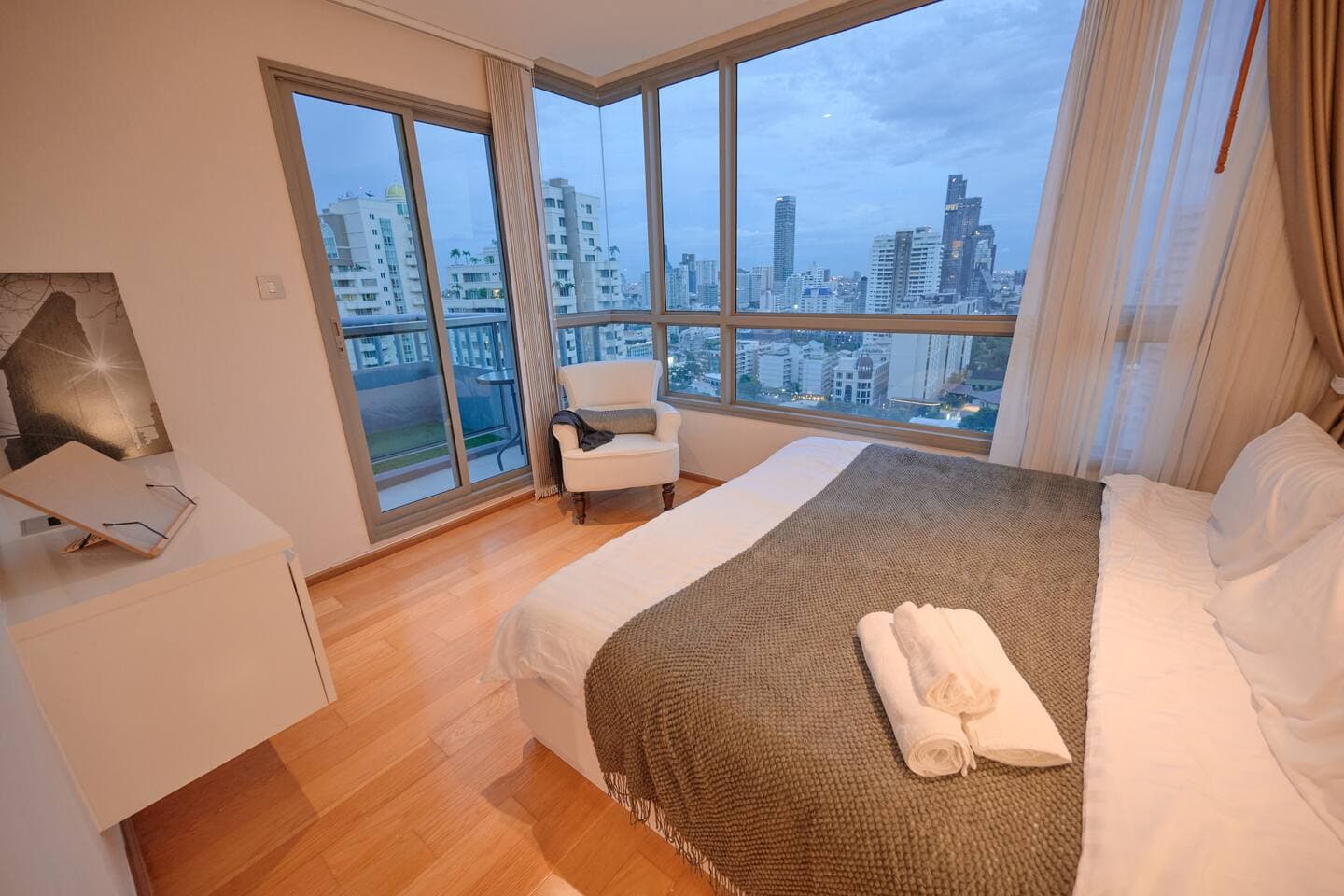 Soi Sukhumvit H — photo 12